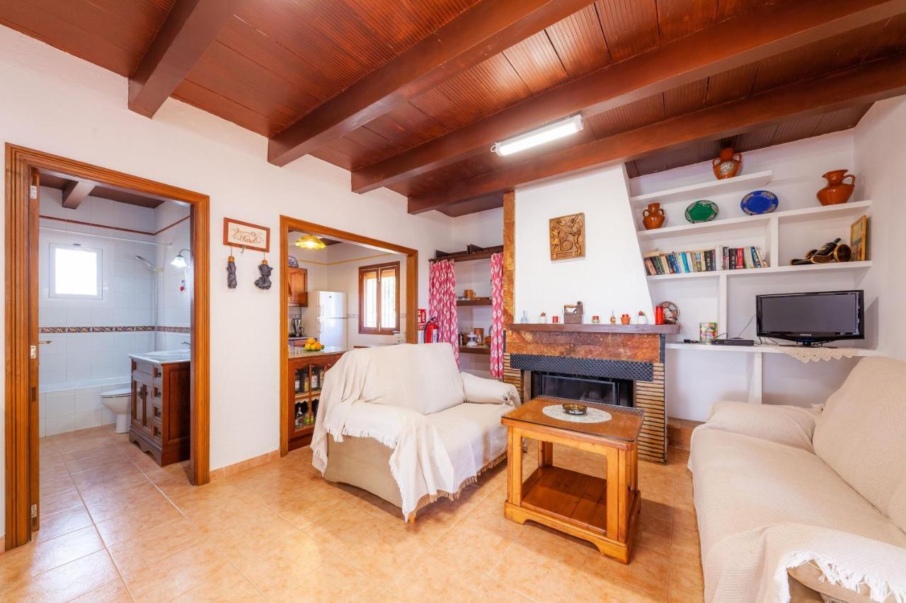 Ses Salines Cottage With Private Pool And Barbecue Экстерьер фото